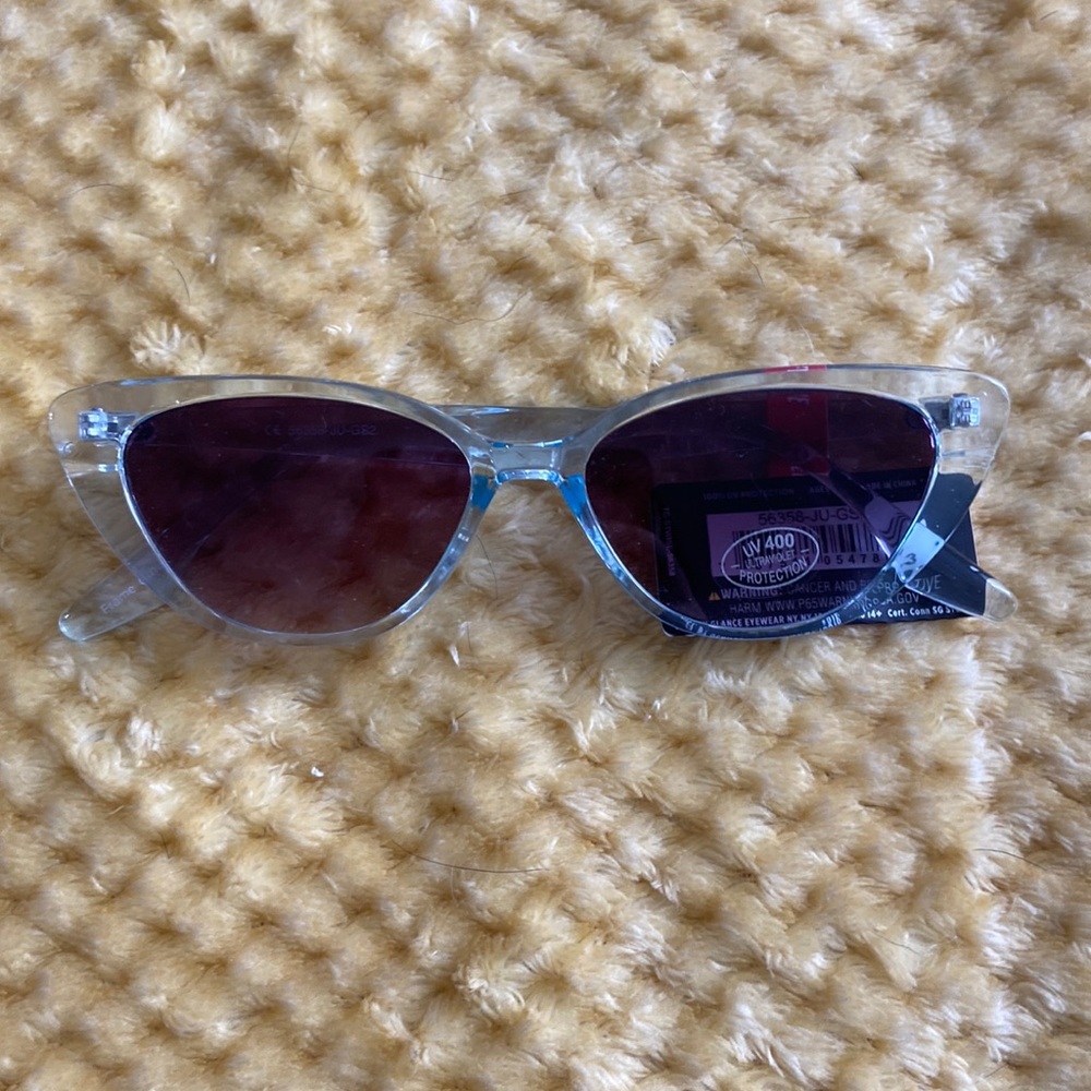 NWT clear blue cat eye sunglasses